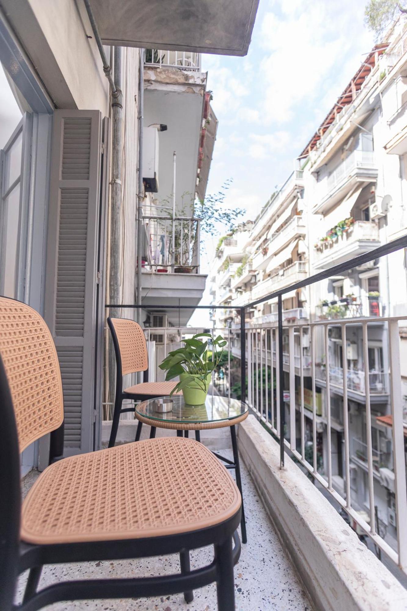 Mainavenue Living Local Apartment Thessaloníki Ngoại thất bức ảnh