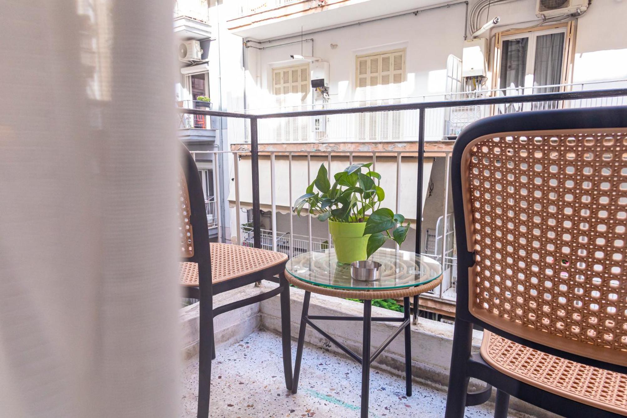 Mainavenue Living Local Apartment Thessaloníki Ngoại thất bức ảnh